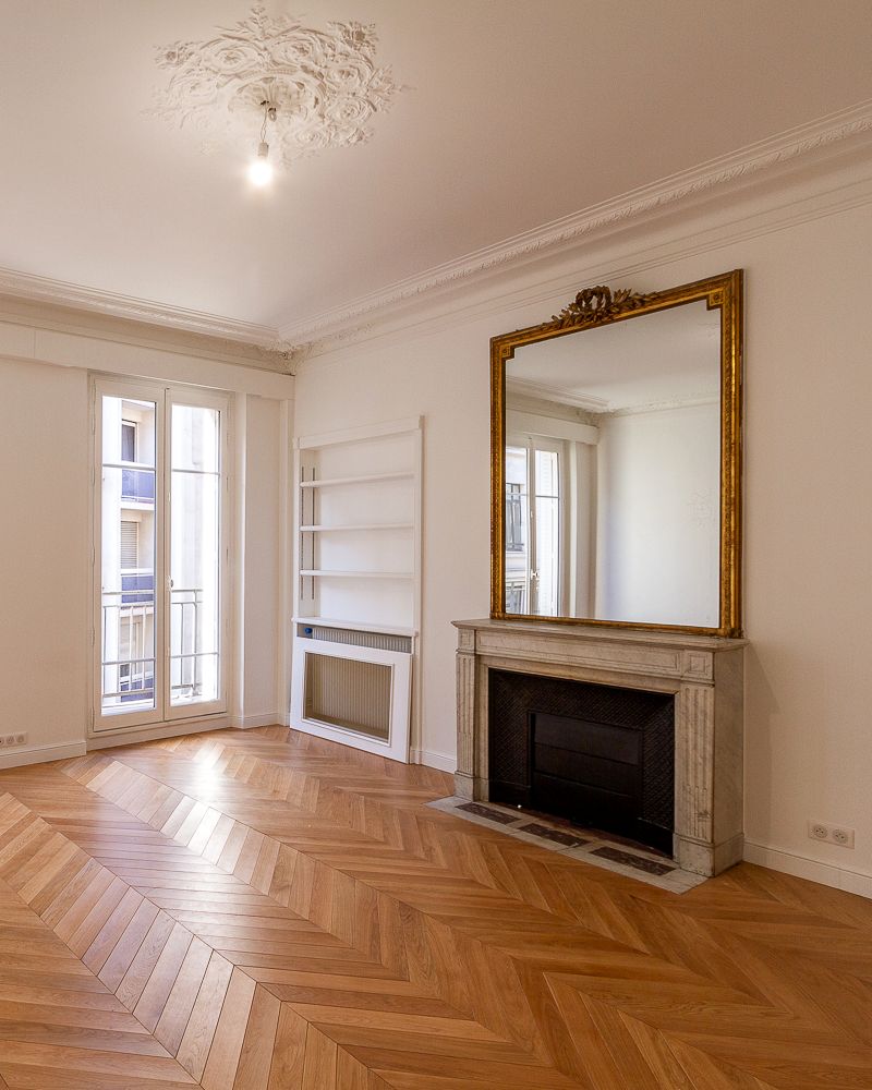 Appartement haussmannien, Paris 9e