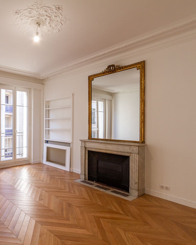 Appartement haussmannien, Paris 9e