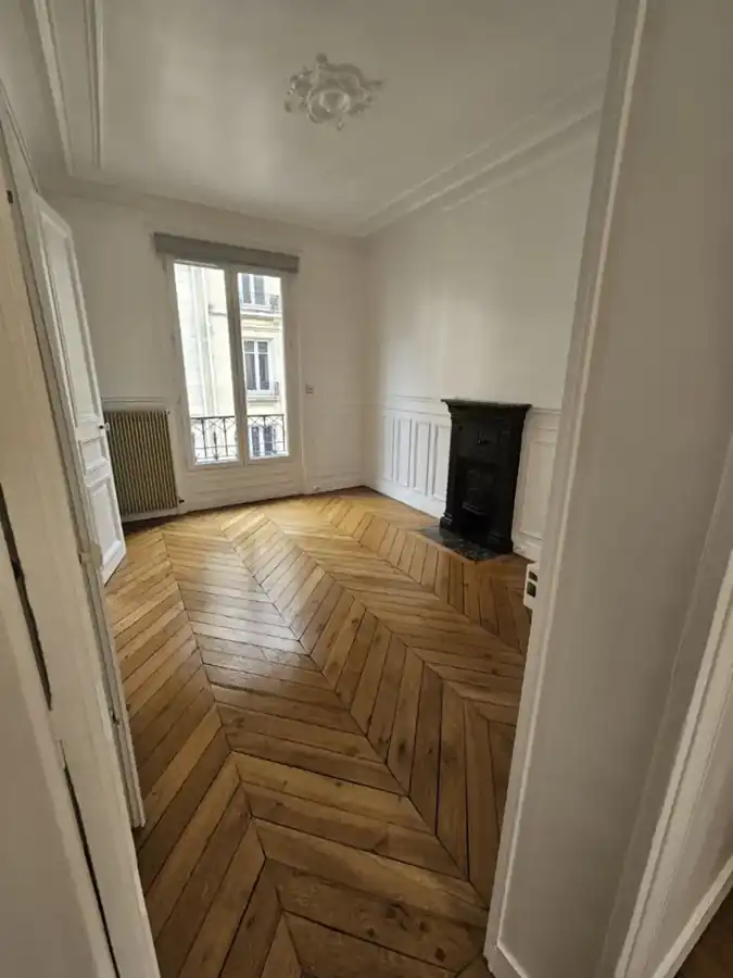 Chambre et cheminée en fonte, Boulogne-Billancourt